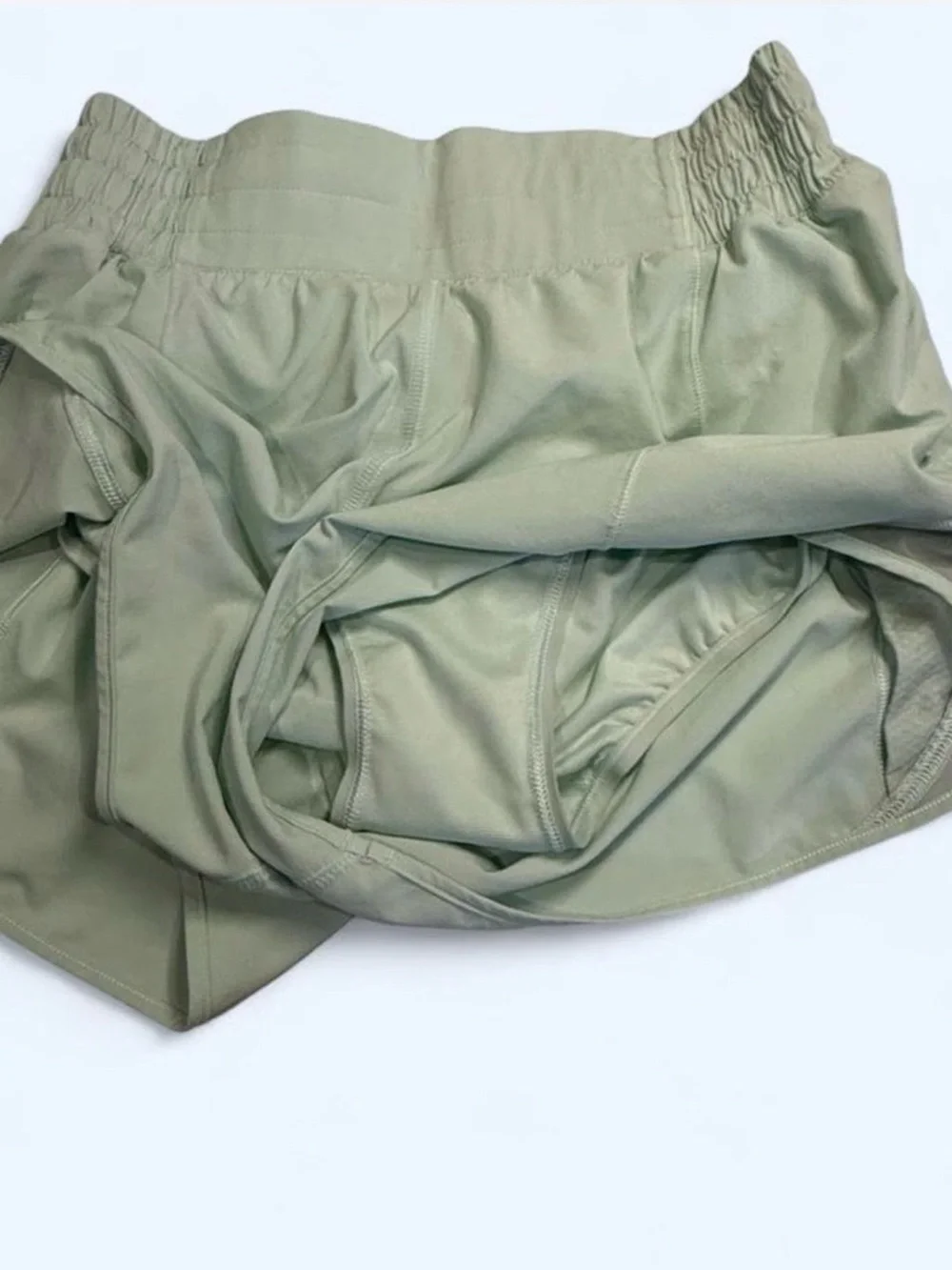 LululemonLight Light Green Women’s Athletic Shorts - Hotty Hot 2.5